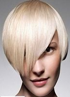  fryzury krótkie włosy blond,  obszerna galeria  ze zdjęciami fryzur dla kobiet w serwisie z numerem  138